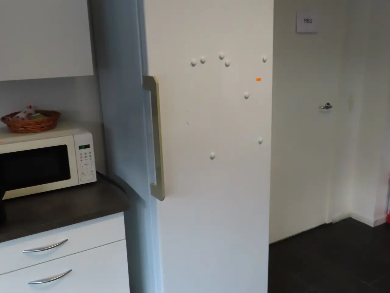 Billede 1 - Køleskab WHIRLPOOL RE365A