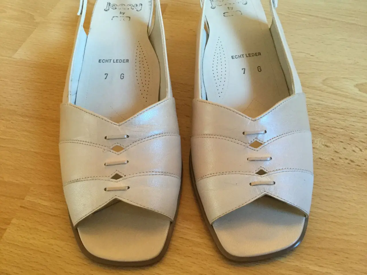 Billede 5 - Sandaler - Nye. Jenny by ara i str. 7 / 41