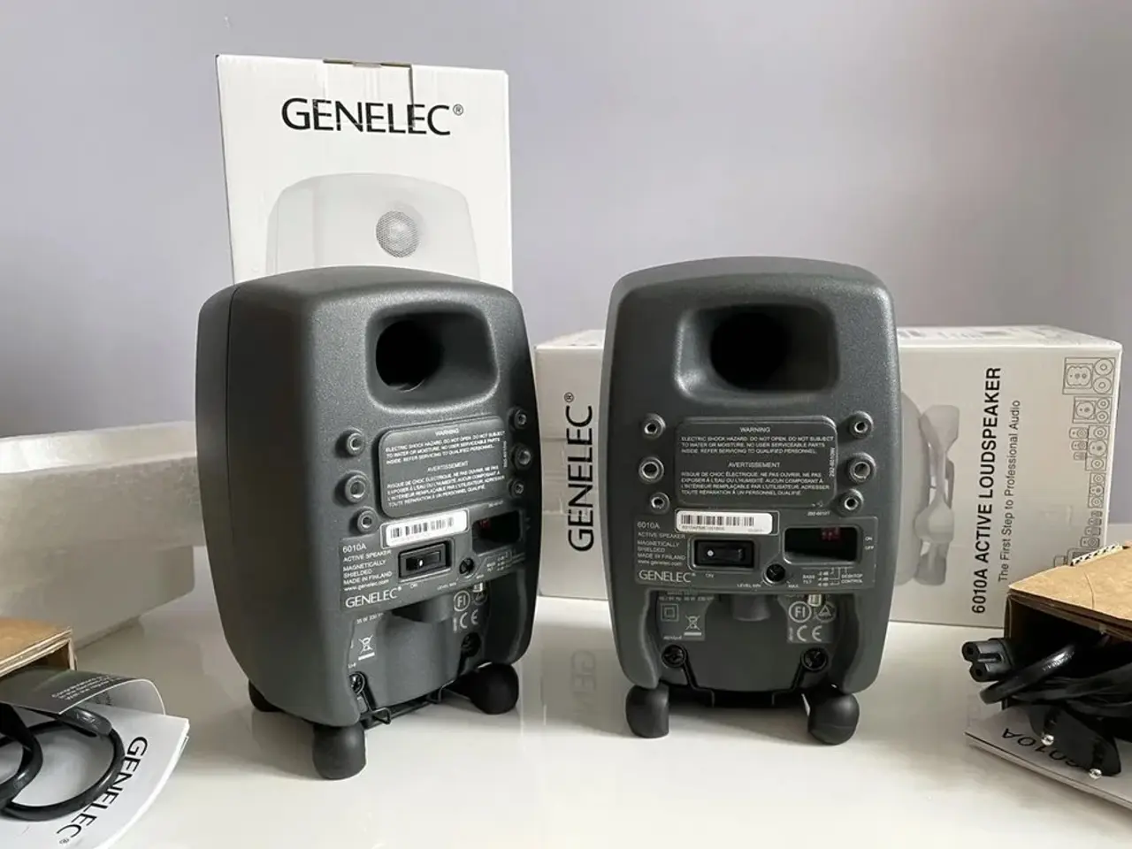 Billede 5 -  Genelec 6010A Pair of Active Speakers (2 pcs)