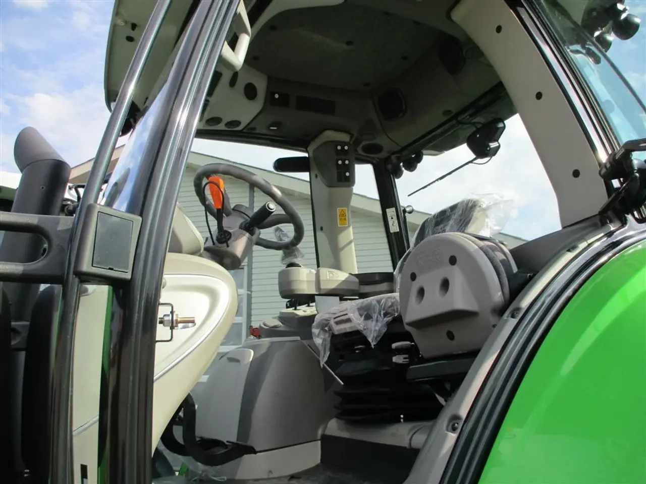 Billede 14 - Deutz-Fahr Agrotron 6205G New and Unused tractor