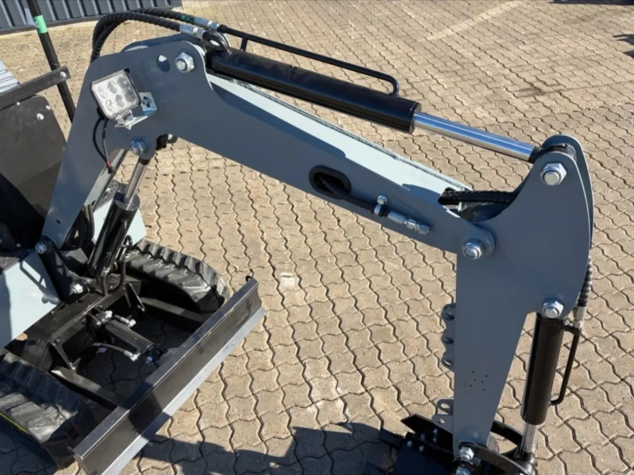 Billede 9 - 1,3 ton minigraver med diesel motor. Momsfri.