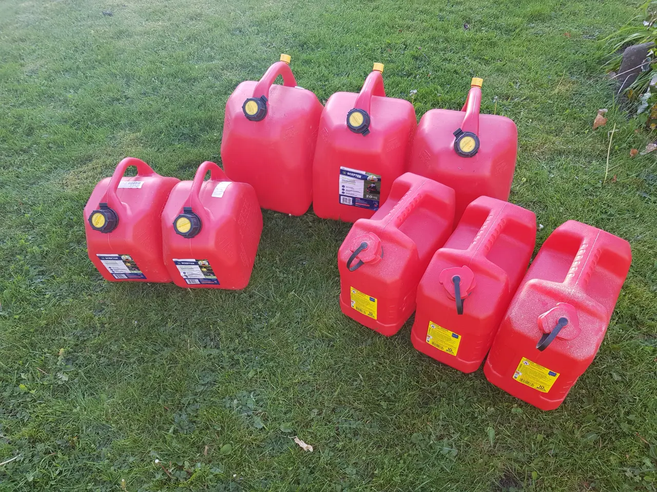 Billede 1 - Benzindunke 10 liter