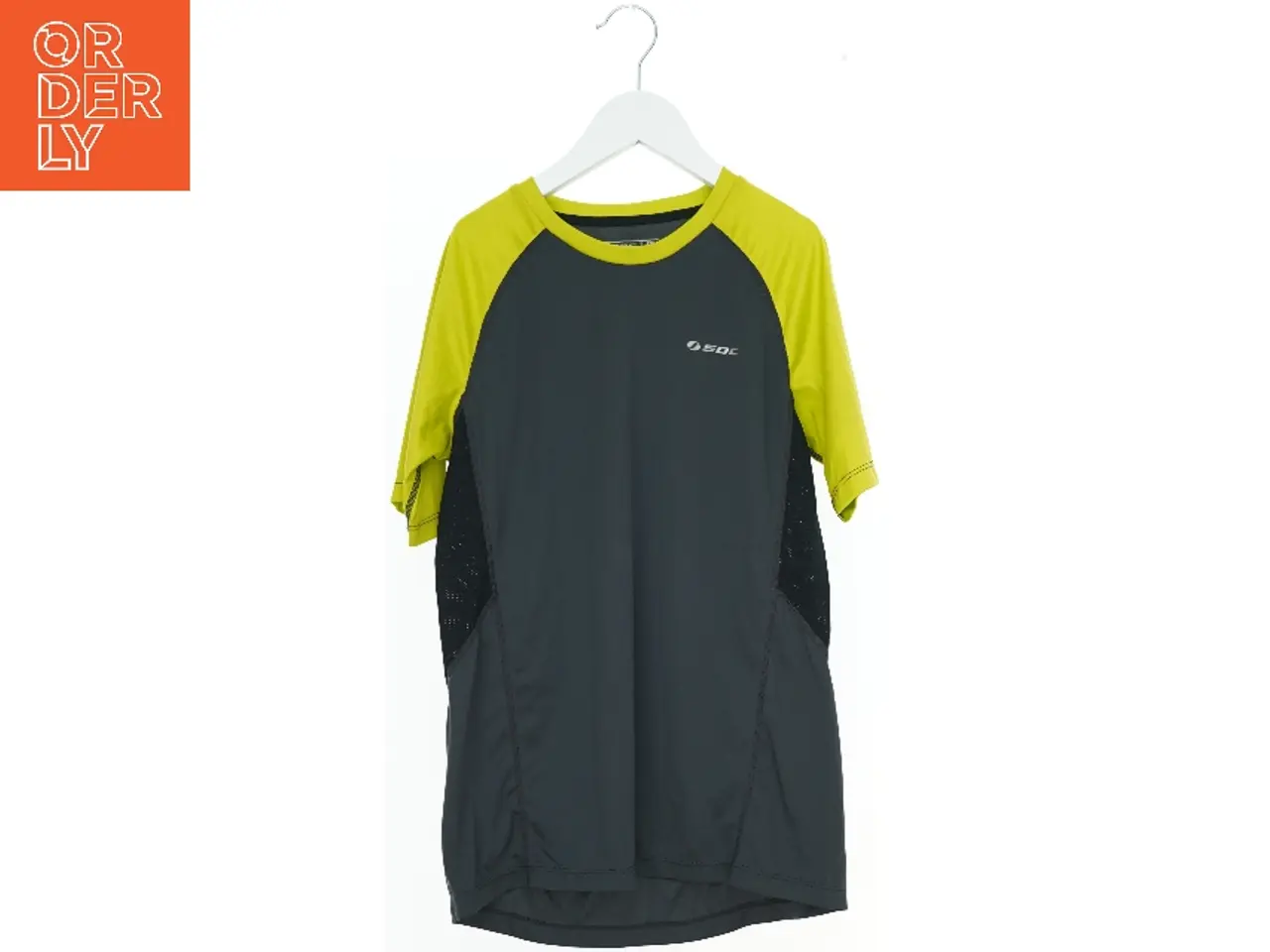 Billede 1 - Sport T-shirt fra Soc (str. 164)