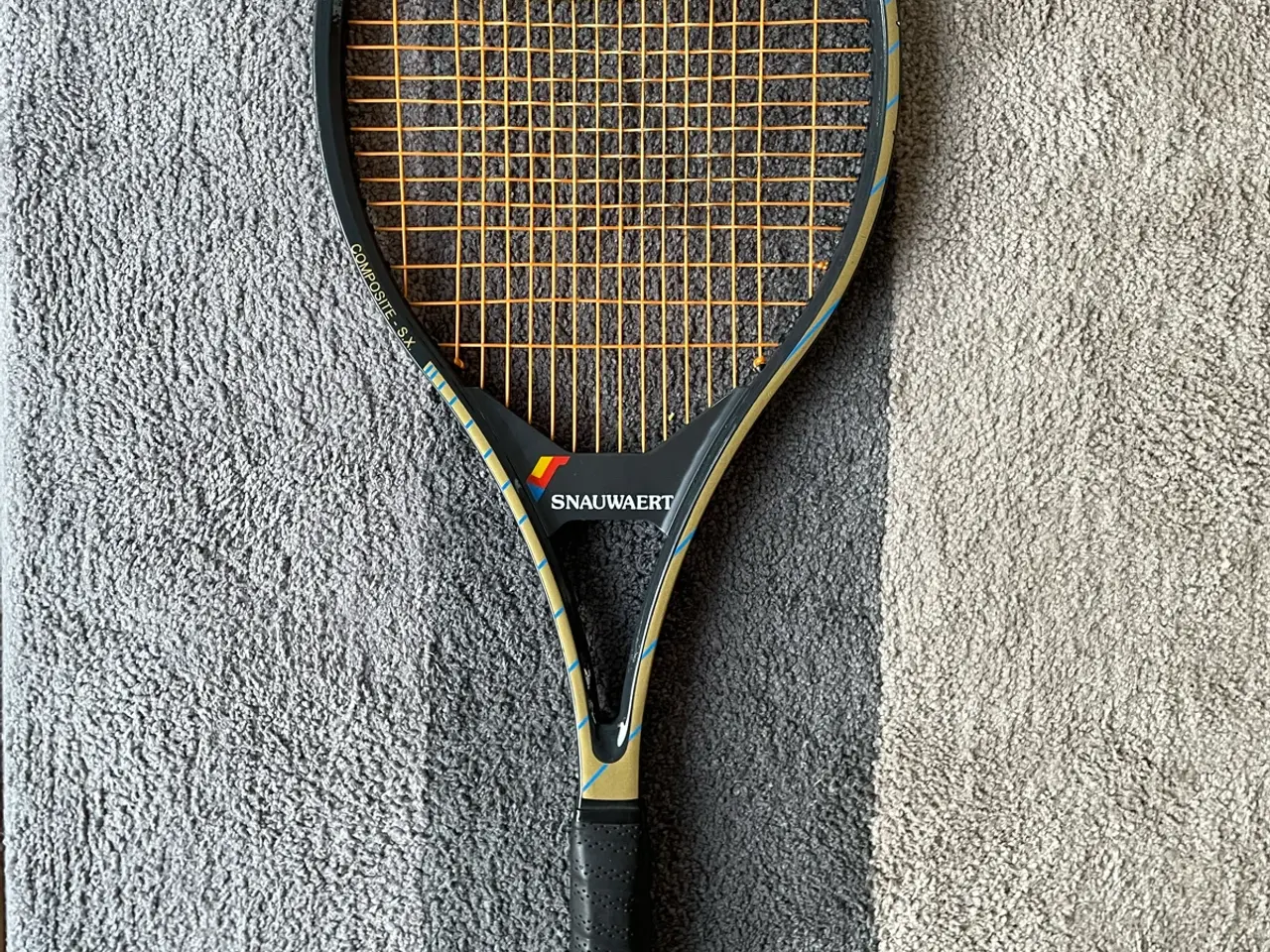 Billede 3 - Tennisketcher med cover