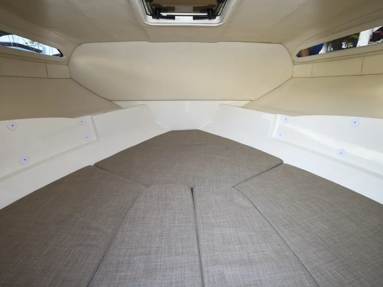 Billede 6 - Bayliner VR5 Cuddy med F150 Mercury-EFI XL 3,0L  - inkl. udstyr