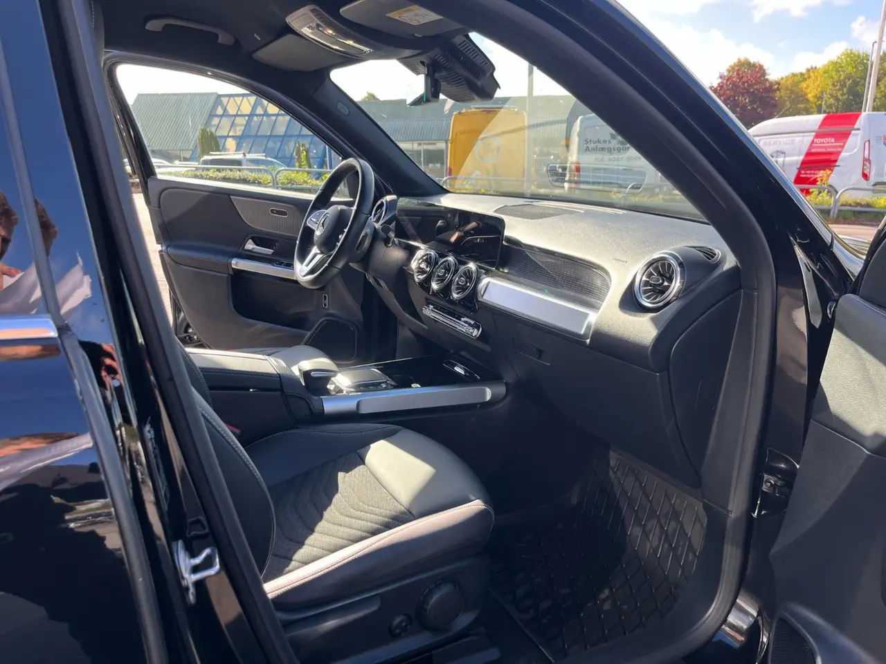 Billede 9 - Mercedes EQB300 4Matic