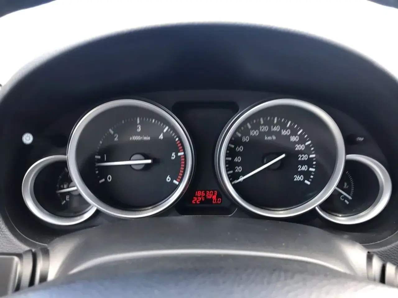 Billede 8 - Mazda 2.0 DE St. Car,  Første Ejer