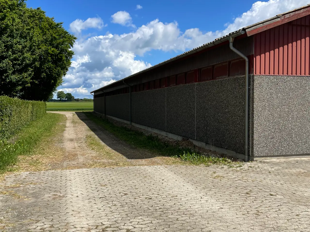 Billede 5 - Lagerhal med gode tilkørselforhold udlejes