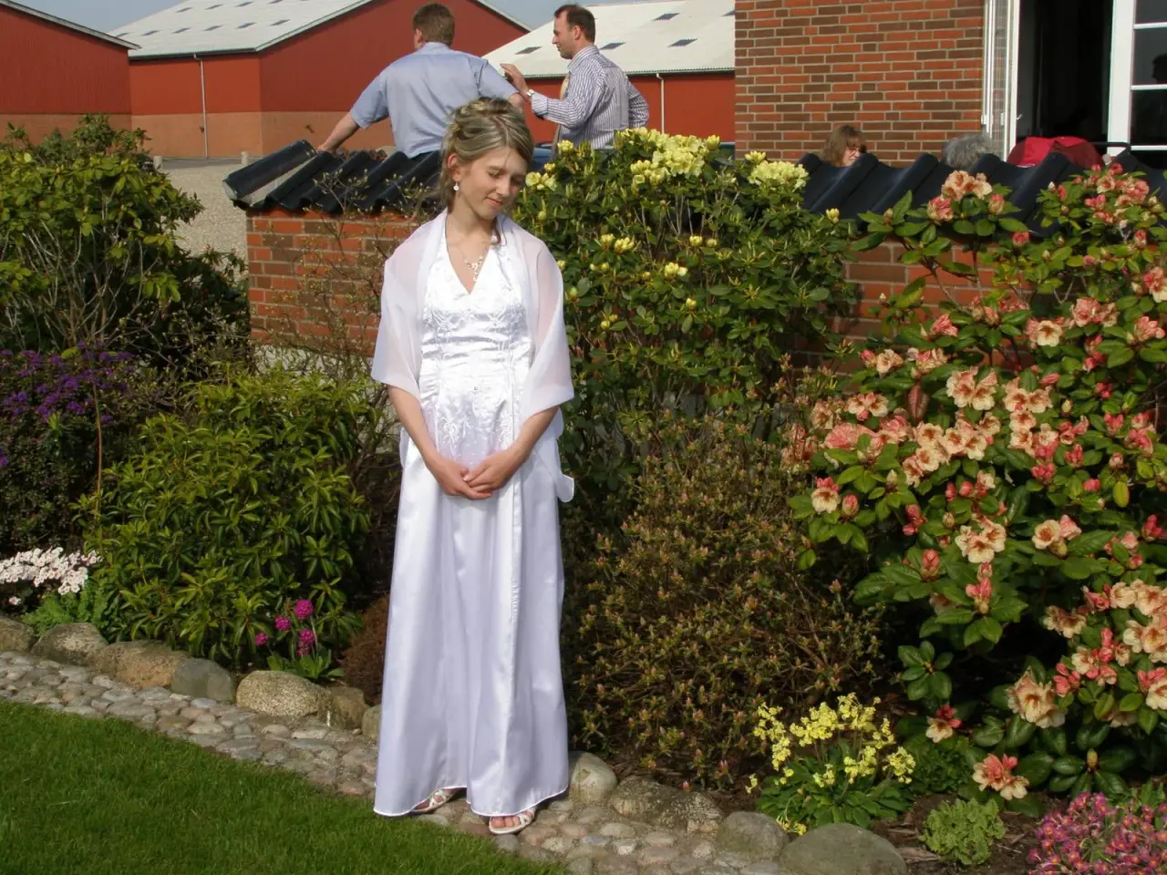Billede 1 - Konfirmation/ brudekjole