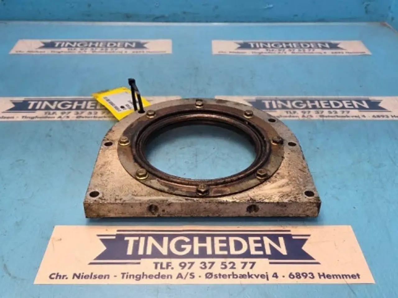 Billede 1 - John Deere 6125HZ001 Olietætningshus R116338