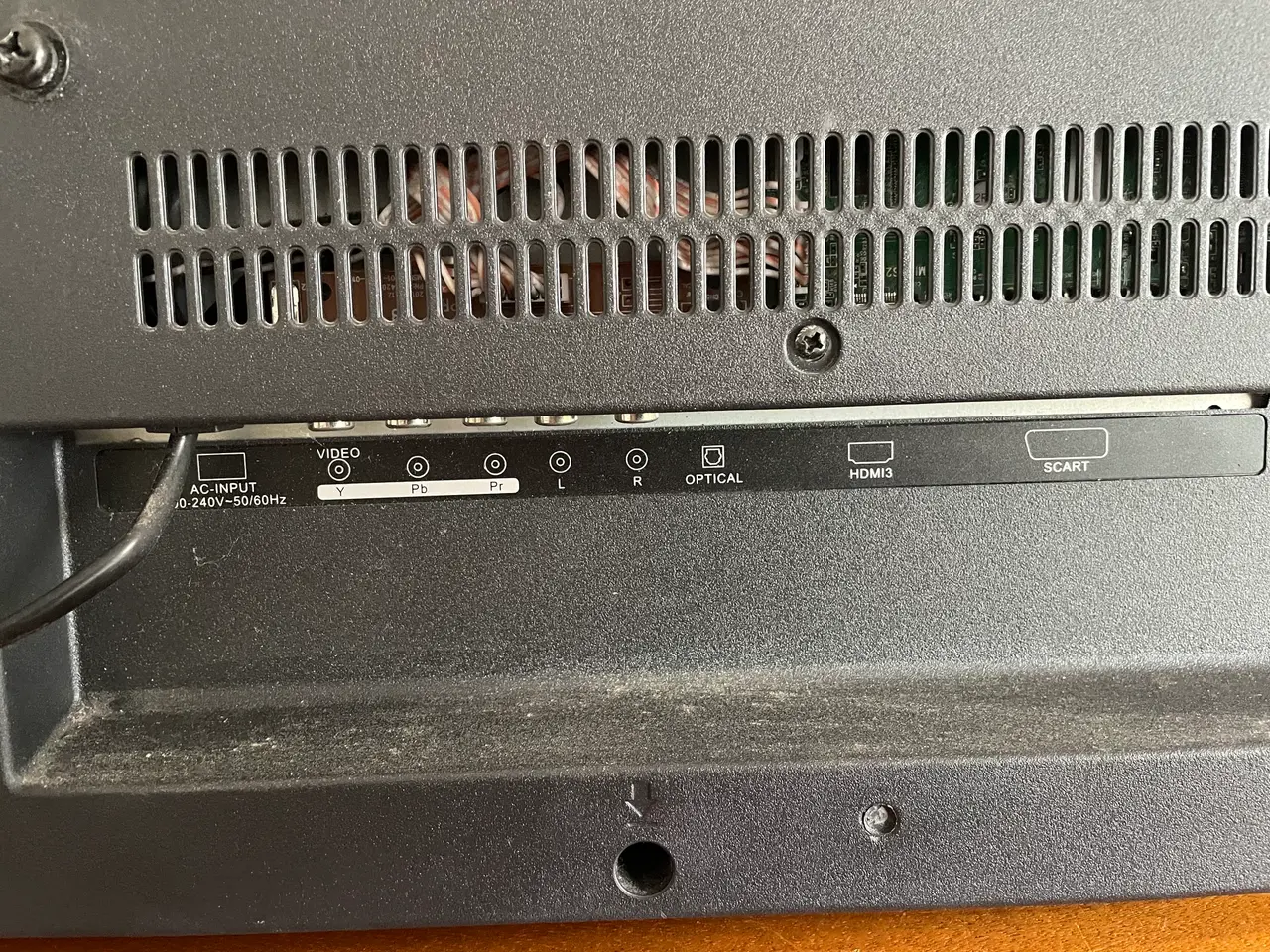 Billede 7 - Flot 40" JVC TV med vægophæng til salg