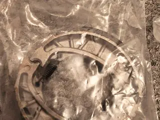 MOTOCR Hot 50. Nye Originale Bremsebakker