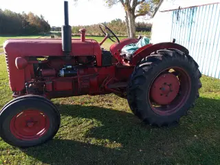 Bukh 302 traktor