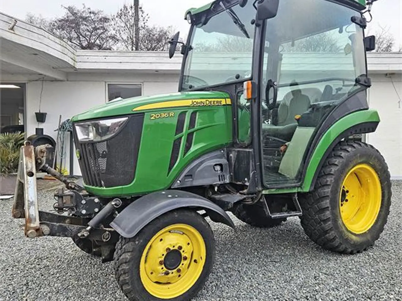 Billede 1 - John Deere 2036 R - Amazone E+S 300 saltstrøer / road salt spreader