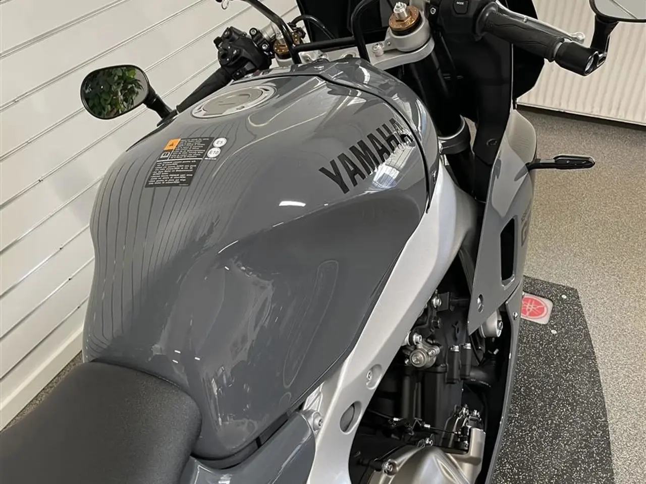 Billede 4 - Yamaha XSR 900 GP - Power Grey