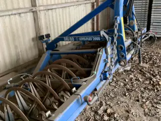 Jordpakker 4 m Dalbo med hydraulisk op klap