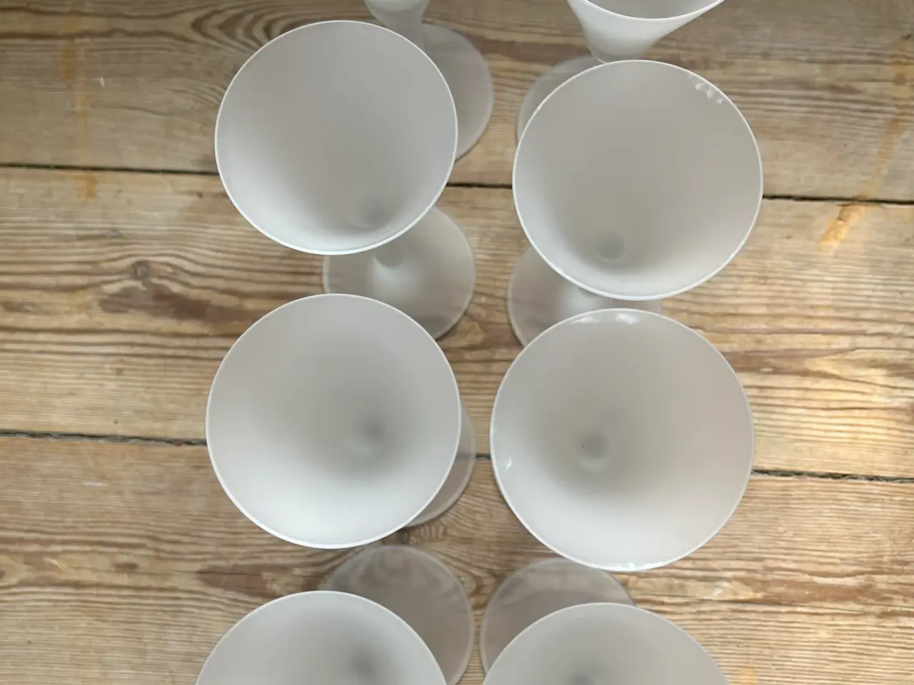 Billede 4 - Store hvide snapseglas