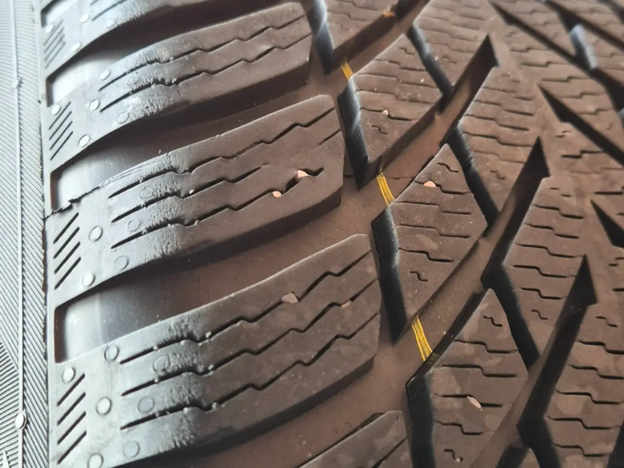 Billede 3 - Vinterhjul 16" passer til peugeot 308