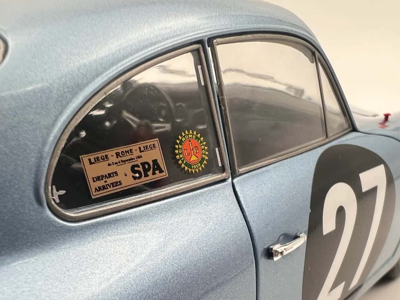 Billede 9 - 1960 Porsche 356 Carrera #27 - Schuco - 1:18