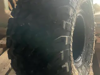 Dæk til maskine eller trailer