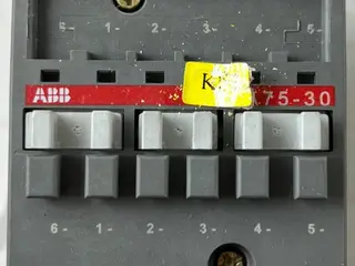 ABB A75-30 kontaktor 3P 125A IEC 690V Motor