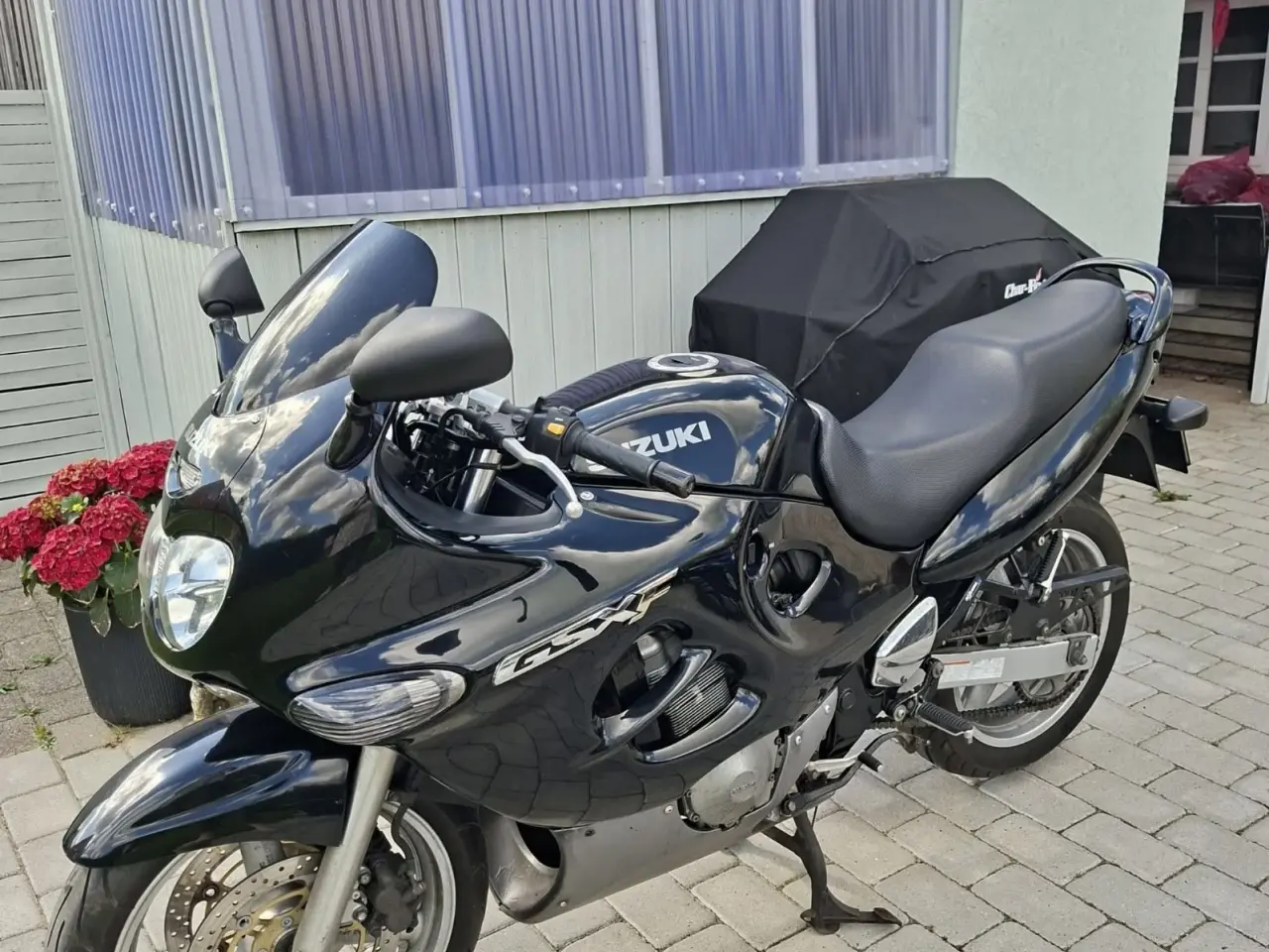 Billede 1 - Suzuki GSXF 600 sælges