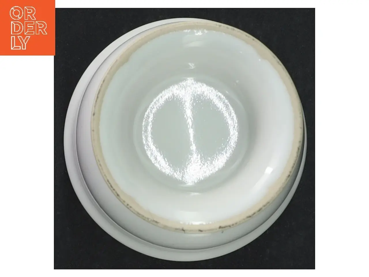 Billede 3 - Hvid keramik lysestage (str. 11 cm)