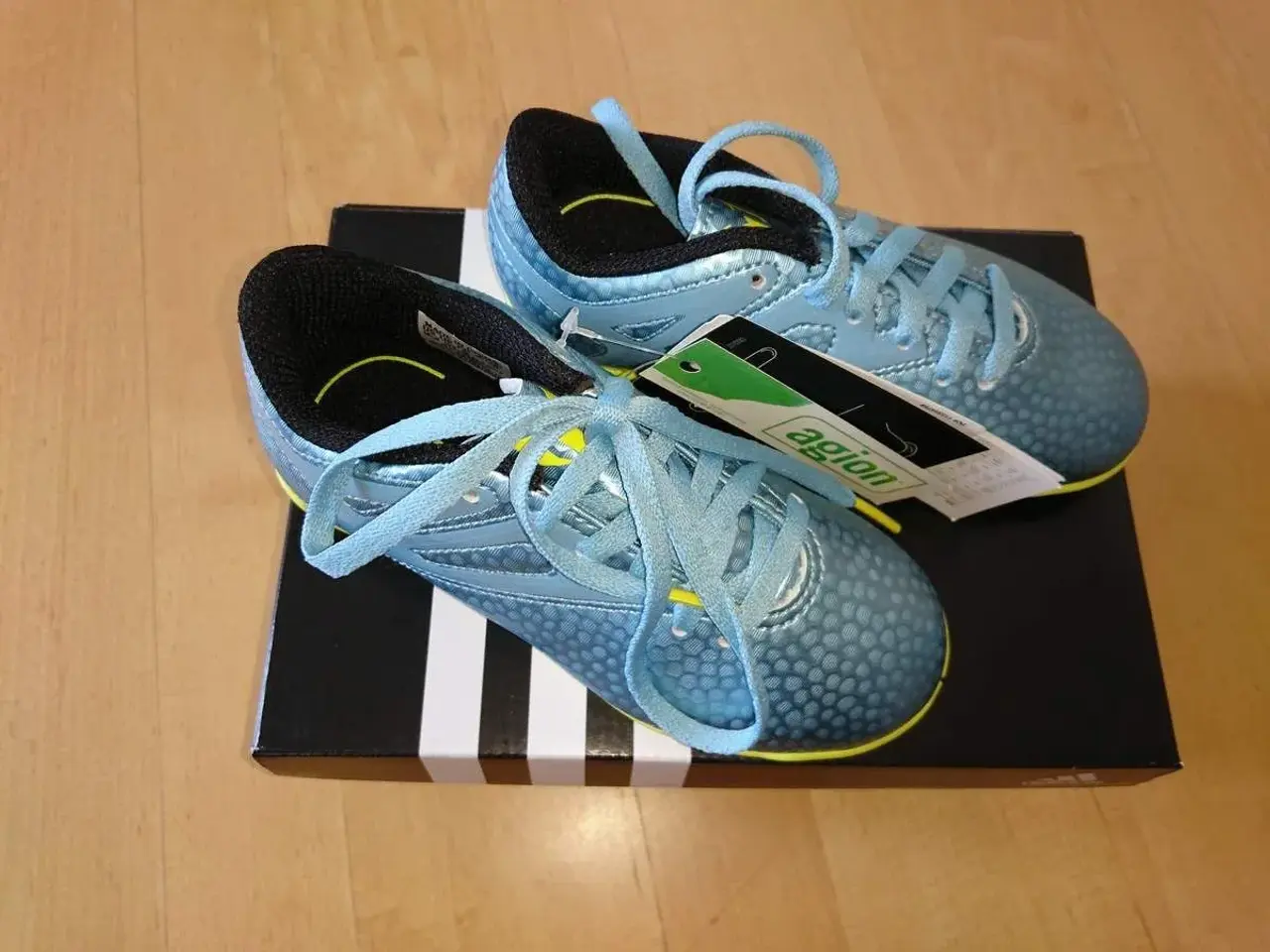 Billede 2 - Nye Adidas Messi sportssko. Str 28