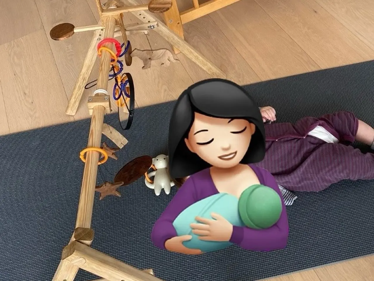 Billede 1 - Babygym / legetøjsstativ i egetræ, 4 højder