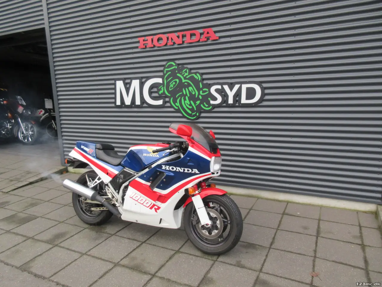 Billede 2 - Honda VF 1000 R MC-SYD BYTTER GERNE