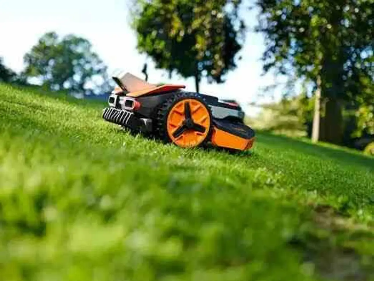 Billede 1 - Worx Vision WR208E robotplæneklipper 800 m2