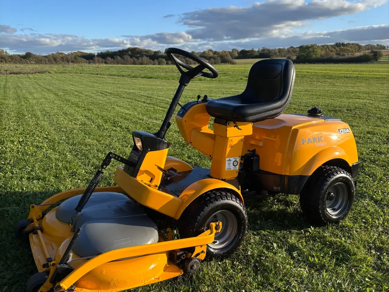 Billede 2 - Stiga Park Comfort Havetraktor