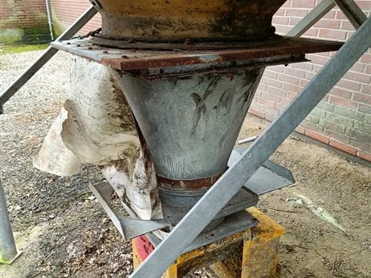 Billede 5 - - - - 2 stk. glasfibersiloer 12m3