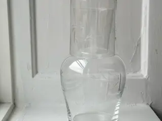 Karaffel m glas, slibninger