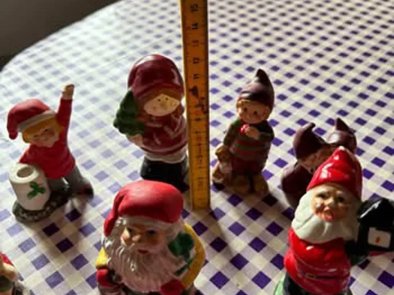 Billede 8 - Lot med 17 jule figurer sælges samlet