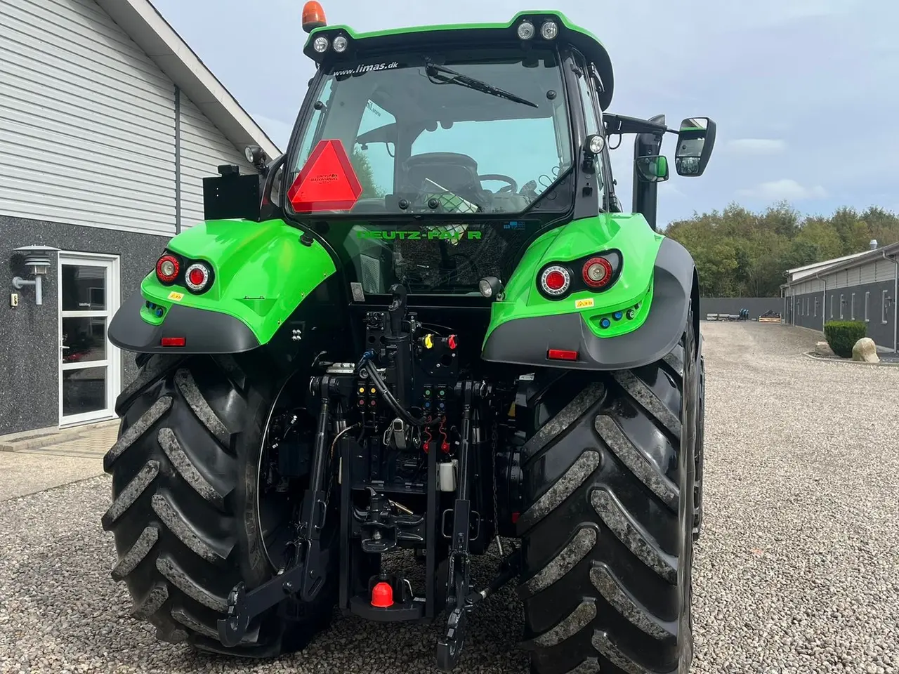 Billede 16 - Deutz-Fahr Agrotron 6215 TTV Med frontlift