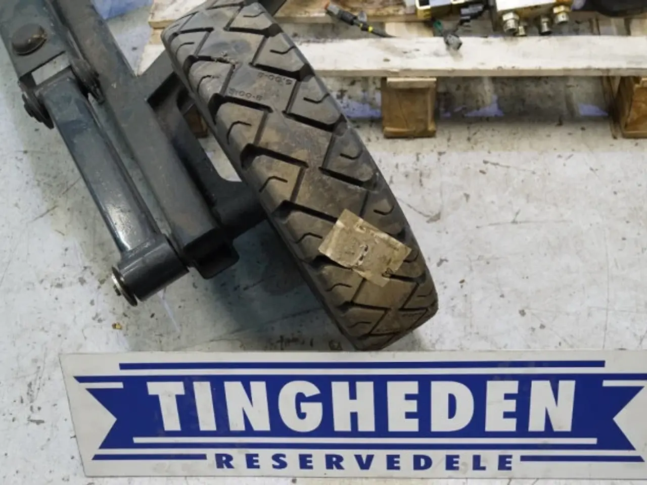 Billede 11 - Hydraulisk støttehjul 