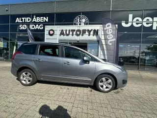 Peugeot 5008 1,6 BlueHDi 120 Style 7prs