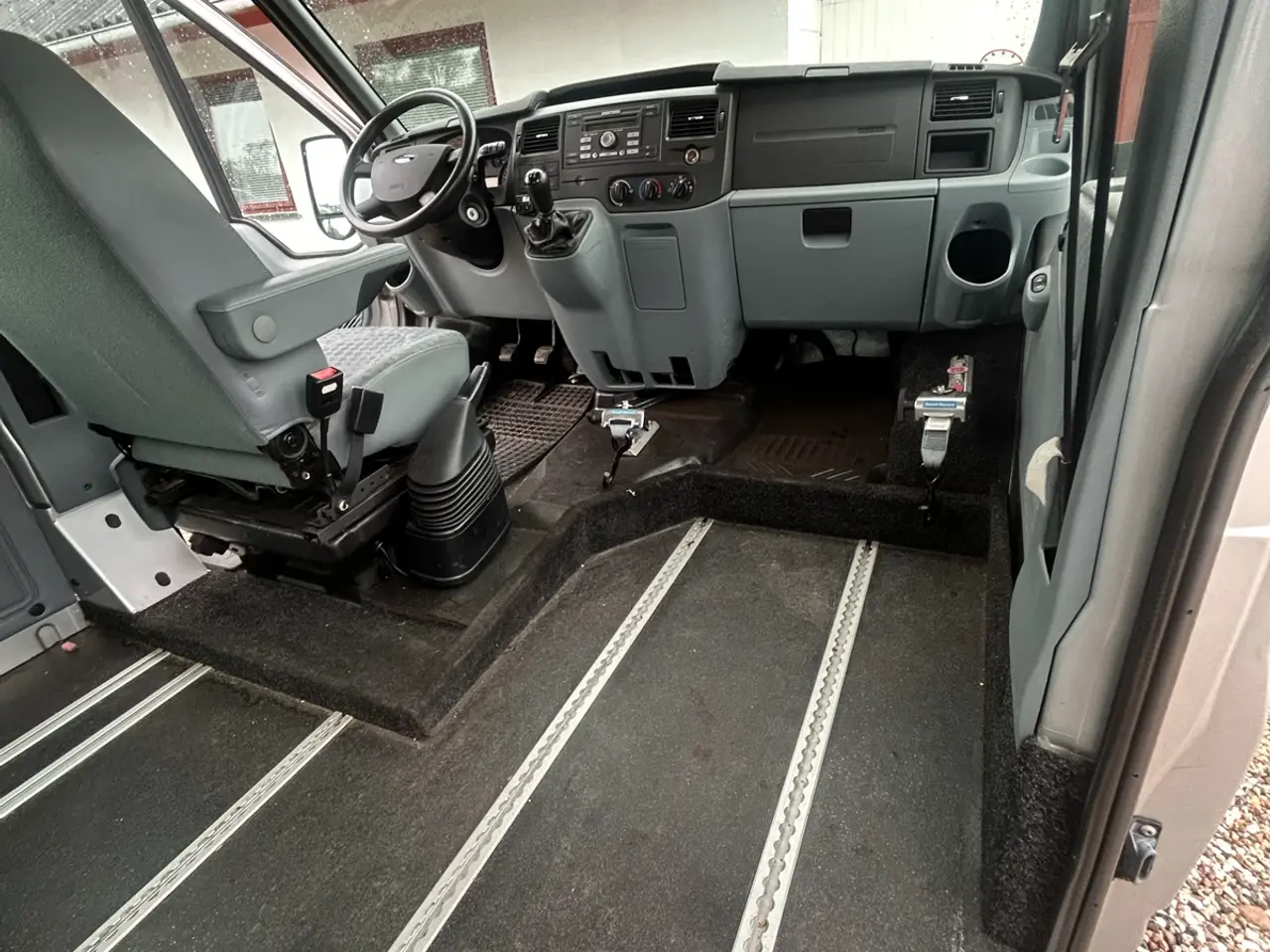 Billede 10 - Super fin Ford Transit kombi 2.2 TDCI