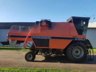 Dronningborg 7000 Sælges i dele/For parts