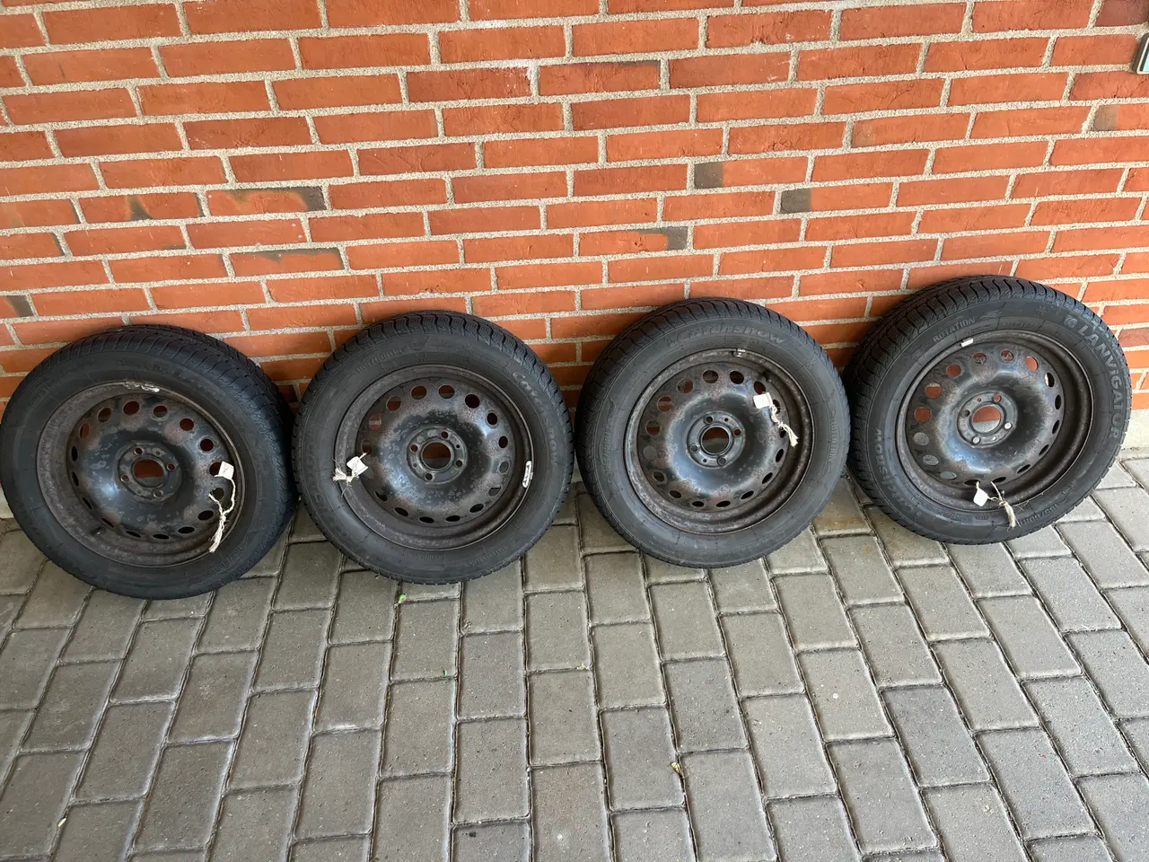 Billede 4 - Renault Clio lll Vinterhjul
