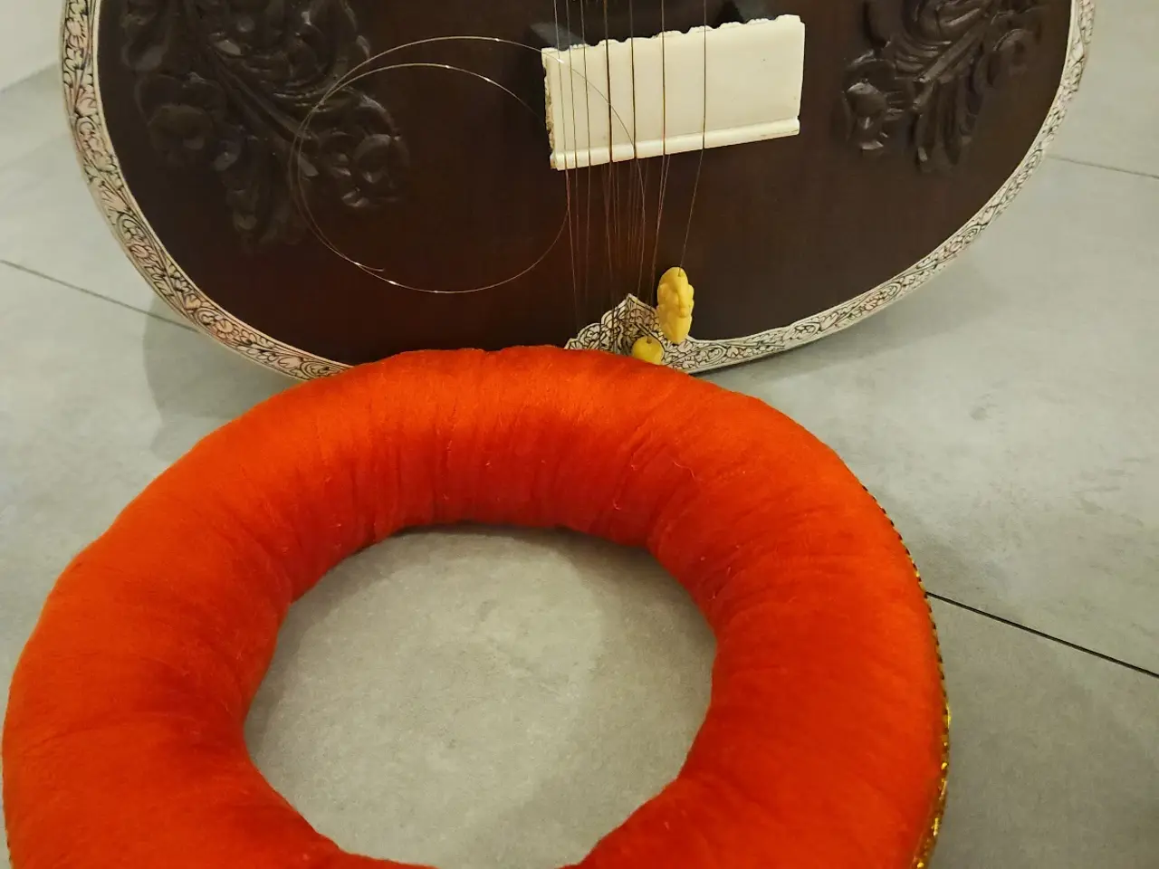 Billede 3 - Nataraj Sitar 103/18 – 11 sympatiske strenge m.tas
