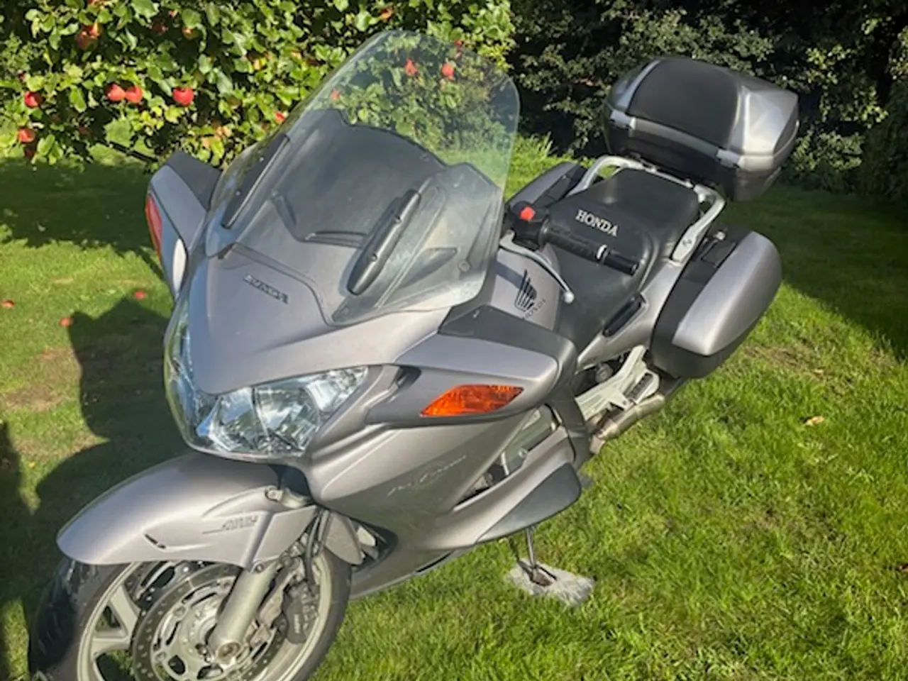 Billede 1 - Honda Pan 1300