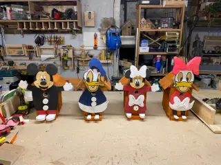 Fuglereddekasser med Disney figure