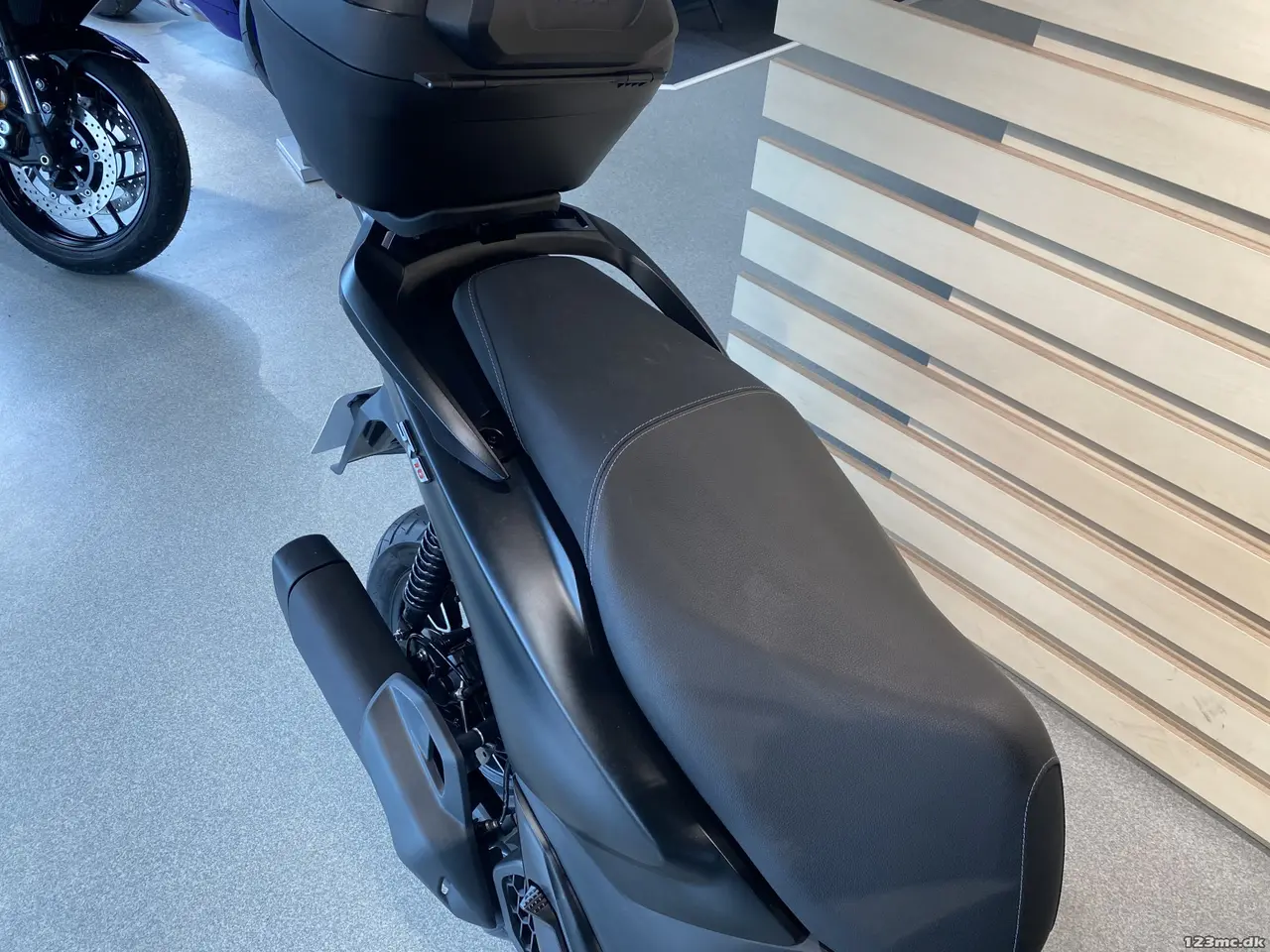 Billede 9 - Voge SR16