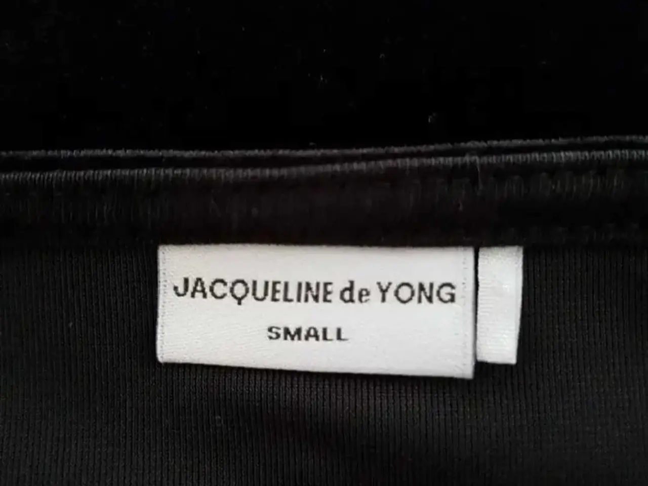 Billede 5 - Jaqueline de Yong bluse str. S