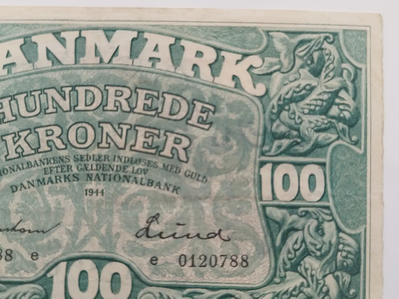 Billede 3 - Hundrede Kroner. 1944 . Den grønne.
