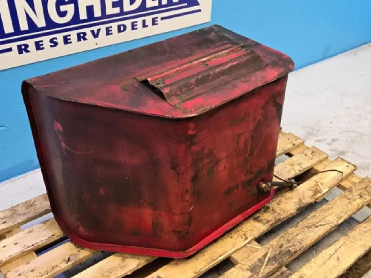 Billede 8 - Case 844S Dieseltank 3145850R92