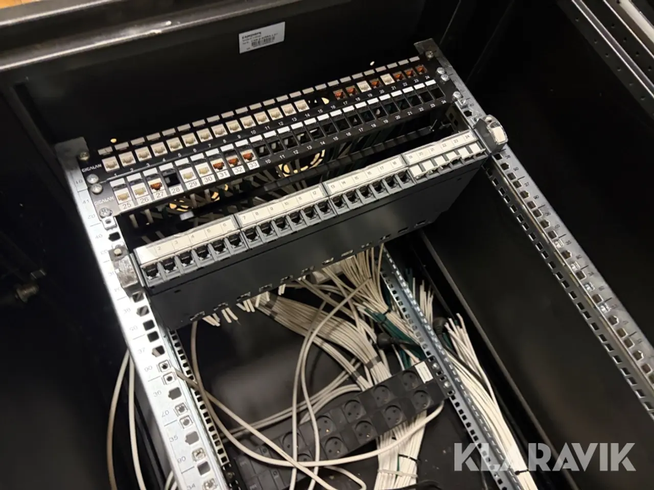 Billede 8 - Server/netværks skab
