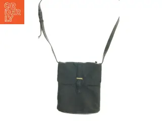 Sort skuldertaske (str. 29x24 cm)